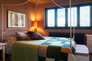 Bedroom- click for photo gallery